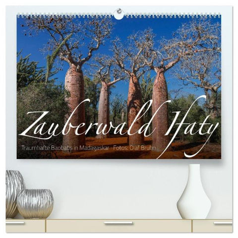 Zauberwald Ifaty · Traumhafte Baobabs in Madagaskar (hochwertiger Premium Wandkalender 2026 DIN A2 quer), Kunstdruck in Hochglanz