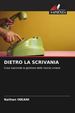 DIETRO LA SCRIVANIA