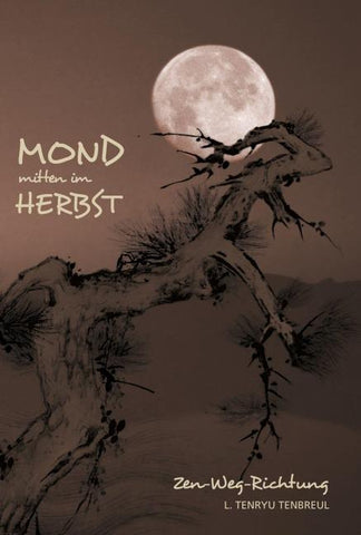 Mond mitten im Herbst
