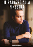 Il ragazzo alla finestra