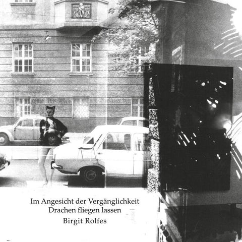 Im Angesicht der Vergänglichkeit Drachen fliegen lassen
