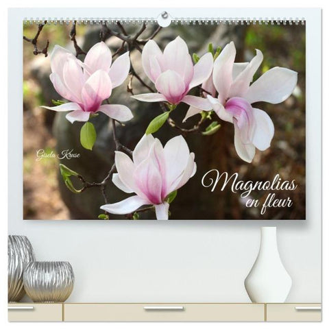 Magnolias en fleur (Calendrier mural 2026 DIN A2 vertical) calendrier de bureau