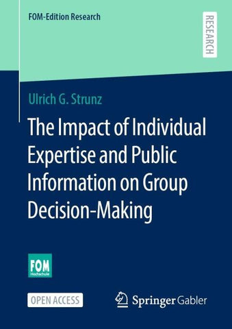 The Impact of Individual Expertise and Public Information on Group Decision-Making