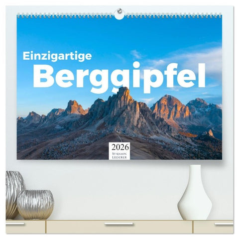 Einzigartige Berggipfel (hochwertiger Premium Wandkalender 2026 DIN A2 quer), Kunstdruck in Hochglanz