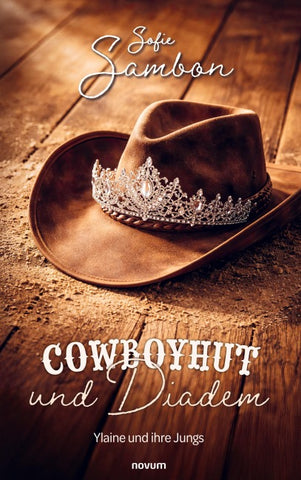 Cowboyhut und Diadem