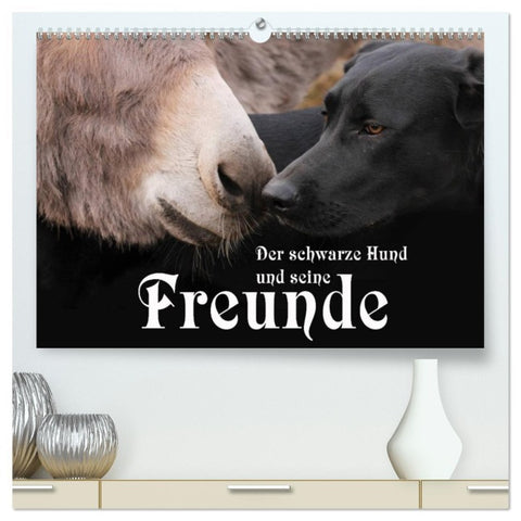 Der schwarze Hund und seine Freunde (hochwertiger Premium Wandkalender 2026 DIN A2 quer), Kunstdruck in Hochglanz