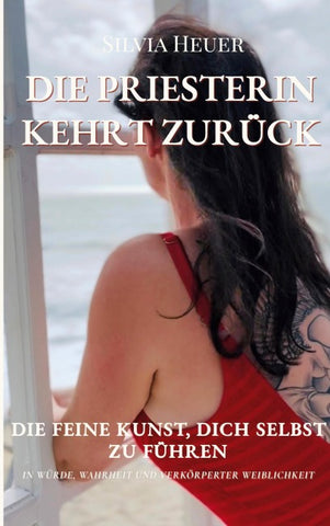 Die Priesterin kehrt zurück