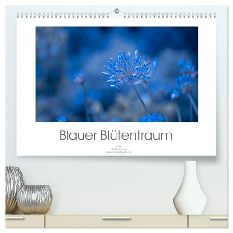 Blauer Blütentraum (hochwertiger Premium Wandkalender 2027 DIN A2 quer), Kunstdruck in Hochglanz