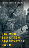 Ein von Schatten begrenzter Raum