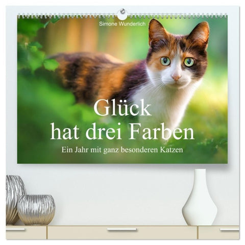 Glück hat drei Farben - ein Jahr mit ganz besonderen Katzen (hochwertiger Premium Wandkalender 2027 DIN A2 quer), Kunstdruck in Hochglanz