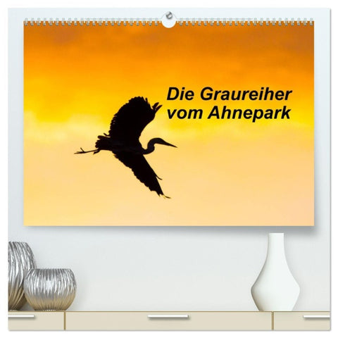 Die Graureiher vom Ahnepark (hochwertiger Premium Wandkalender 2026 DIN A2 quer), Kunstdruck in Hochglanz
