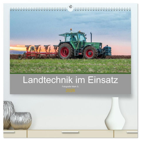 Landtechnik im Einsatz (hochwertiger Premium Wandkalender 2026 DIN A2 quer), Kunstdruck in Hochglanz
