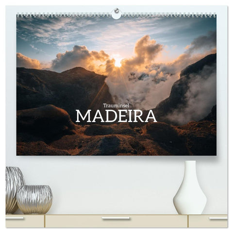Trauminsel Madeira (hochwertiger Premium Wandkalender 2027 DIN A2 quer), Kunstdruck in Hochglanz