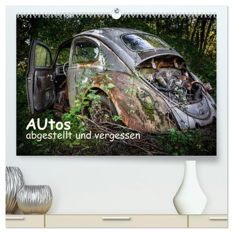 Autos, abgestellt und vergessen (hochwertiger Premium Wandkalender 2027 DIN A2 quer), Kunstdruck in Hochglanz