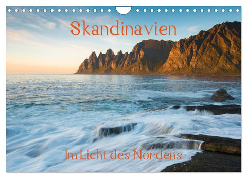 Skandinavien - Im Licht des Nordens (Wandkalender 2026 DIN A4 quer), CALVENDO Monatskalender