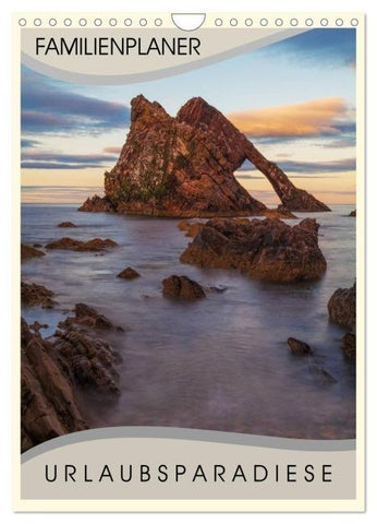 Urlaubsparadiese - Familienplaner (Wandkalender 2026 DIN A4 hoch), CALVENDO Monatskalender