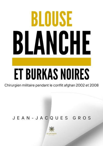 Blouse blanche et burkas noires