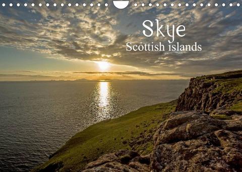 Skye - Scottish islands (Wall Calendar 2022 DIN A4 Landscape)